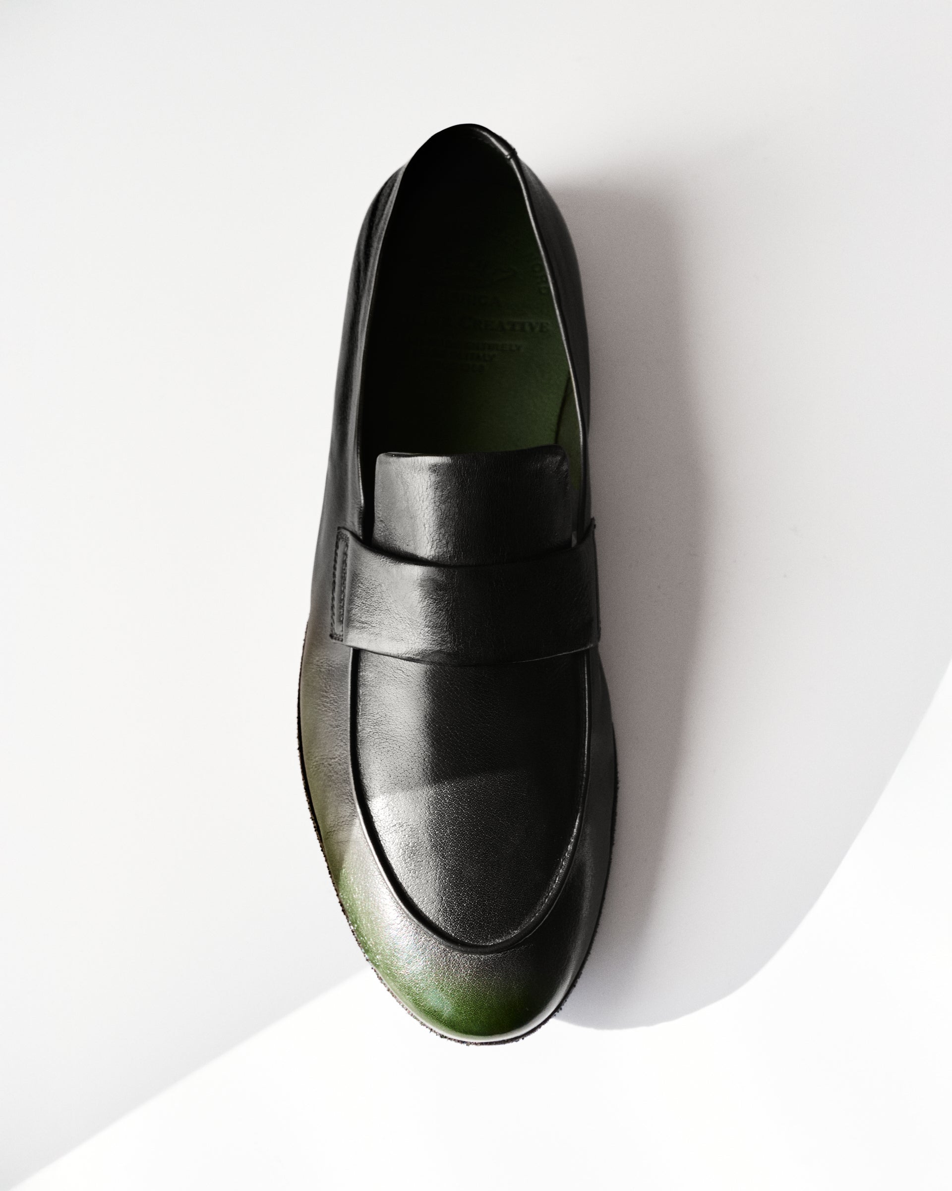 Officine Creative: Calzature e accessori artigianali