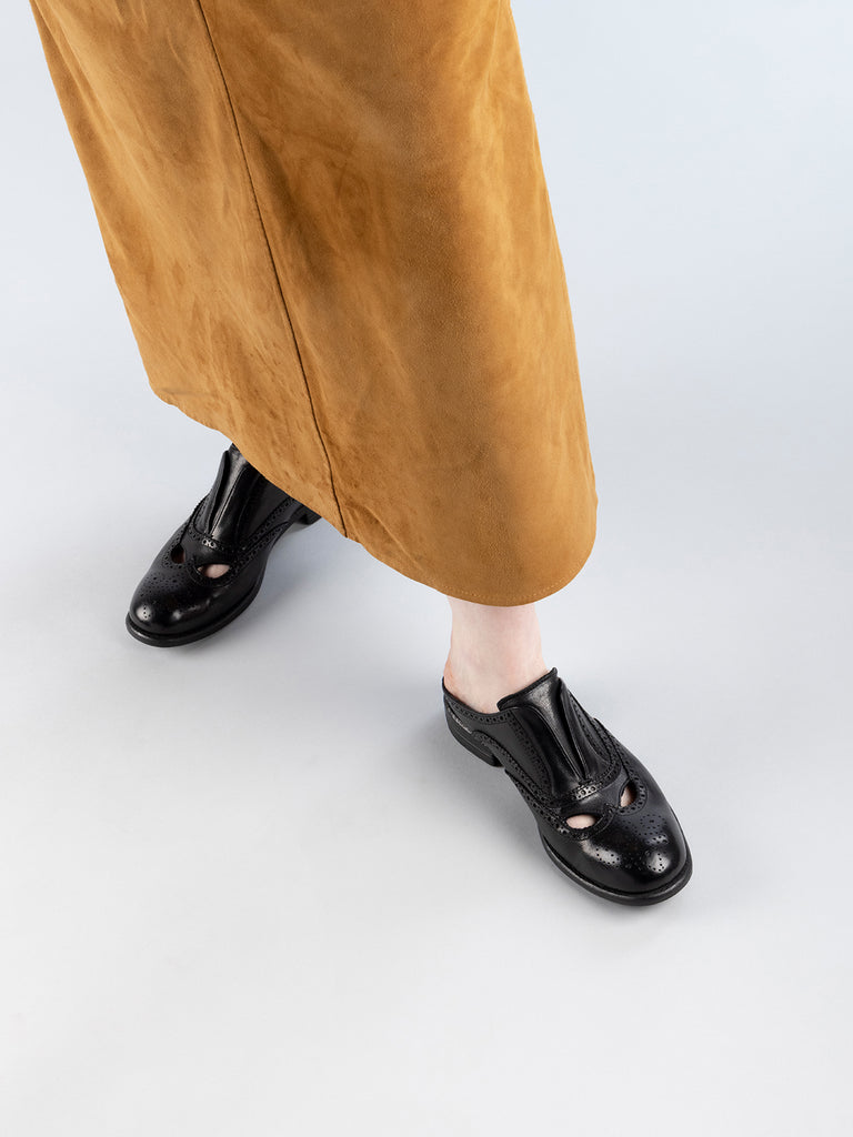 CALIXTE 067 Nero - Black Leather Mule Sandals Women Officine Creative - 6