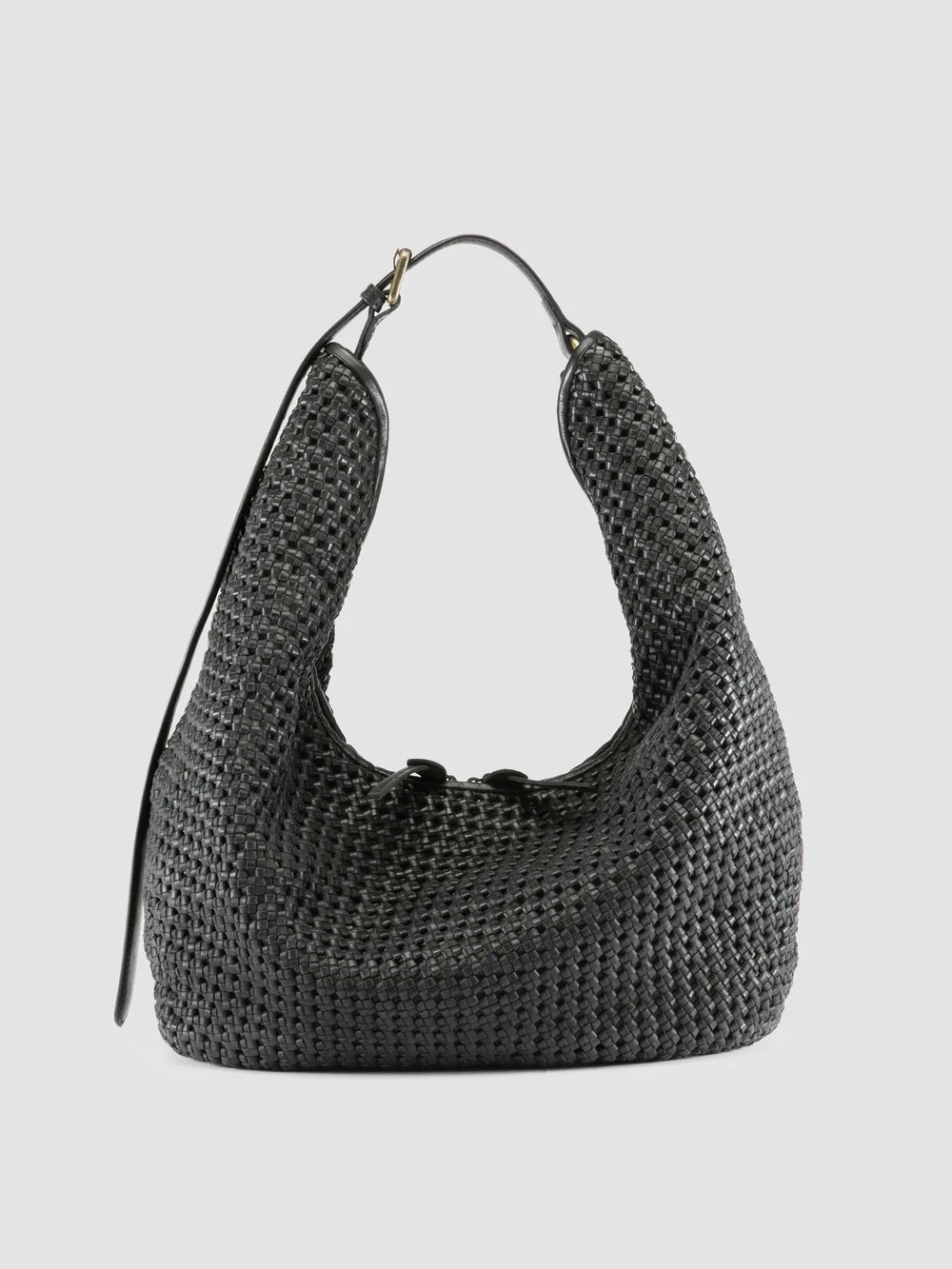 VICKY 002 - Black Leather Shoulder Bag - image 1,side view