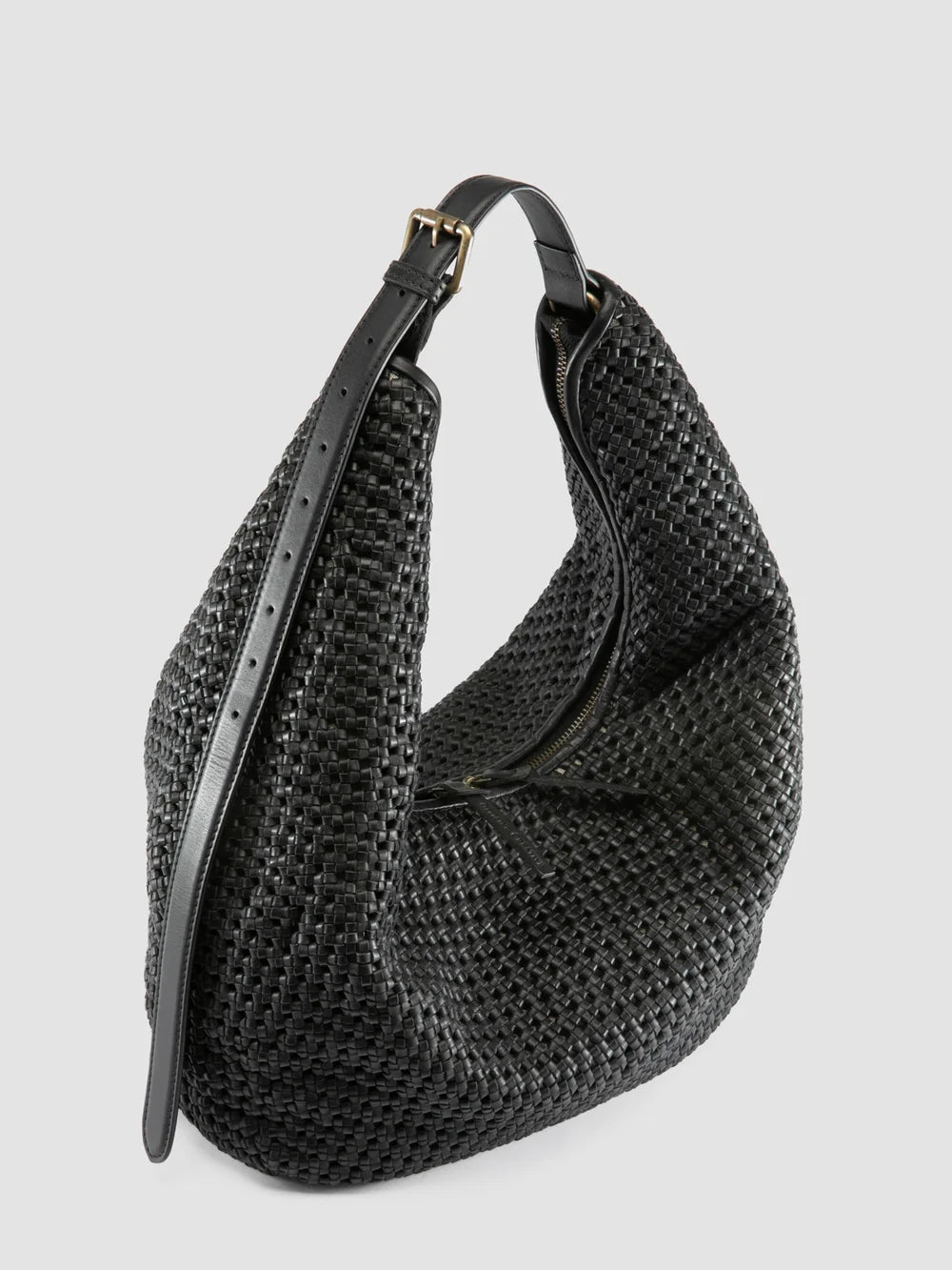 VICKY 002 - Black Leather Shoulder Bag - image 2,side view