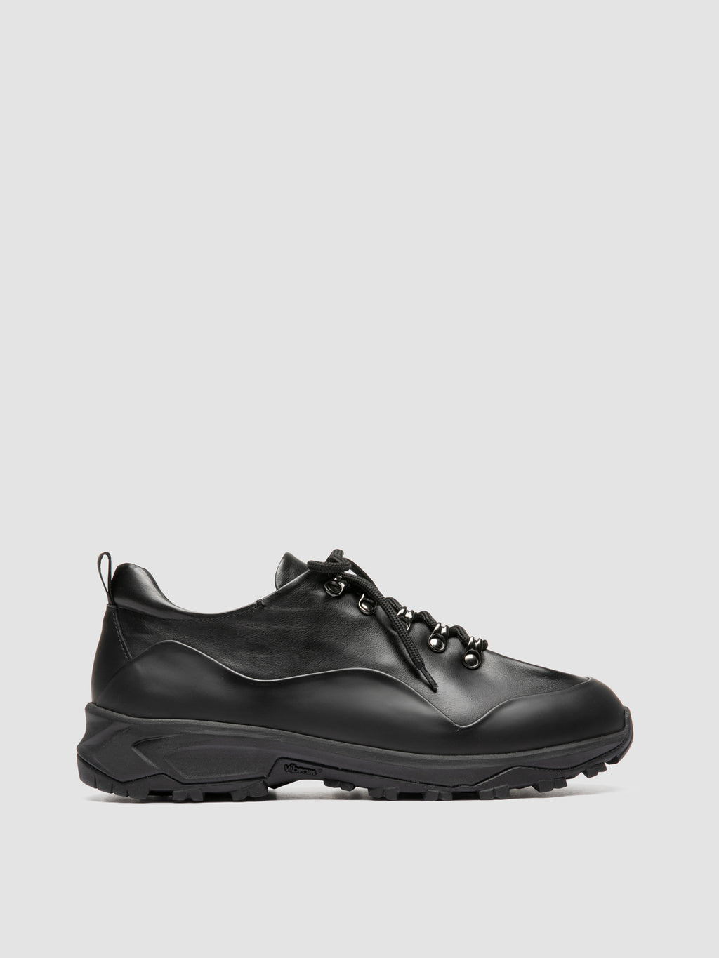 ITINERE 001 - Black Leather Low Top Sneakers - image 1,side view