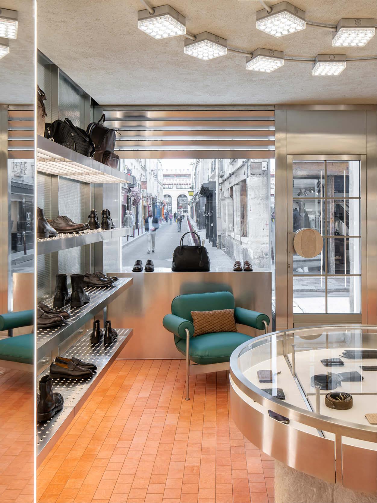 Officine Creative: Calzature e accessori artigianali