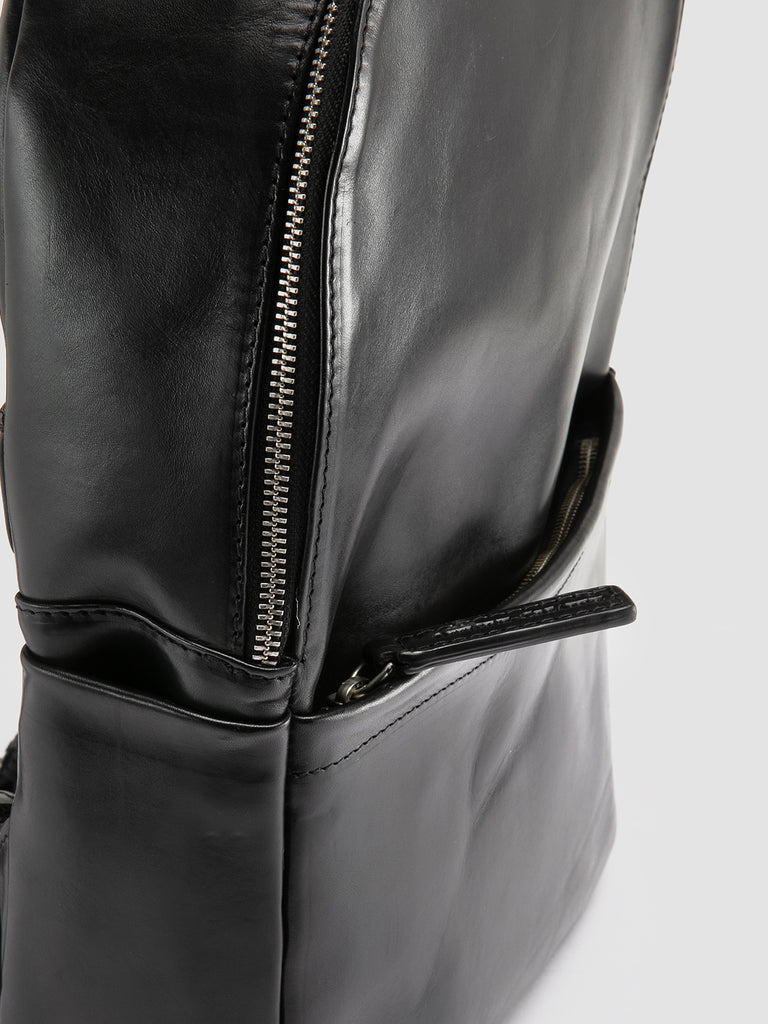 QUENTIN 020 - Black Leather Backpack