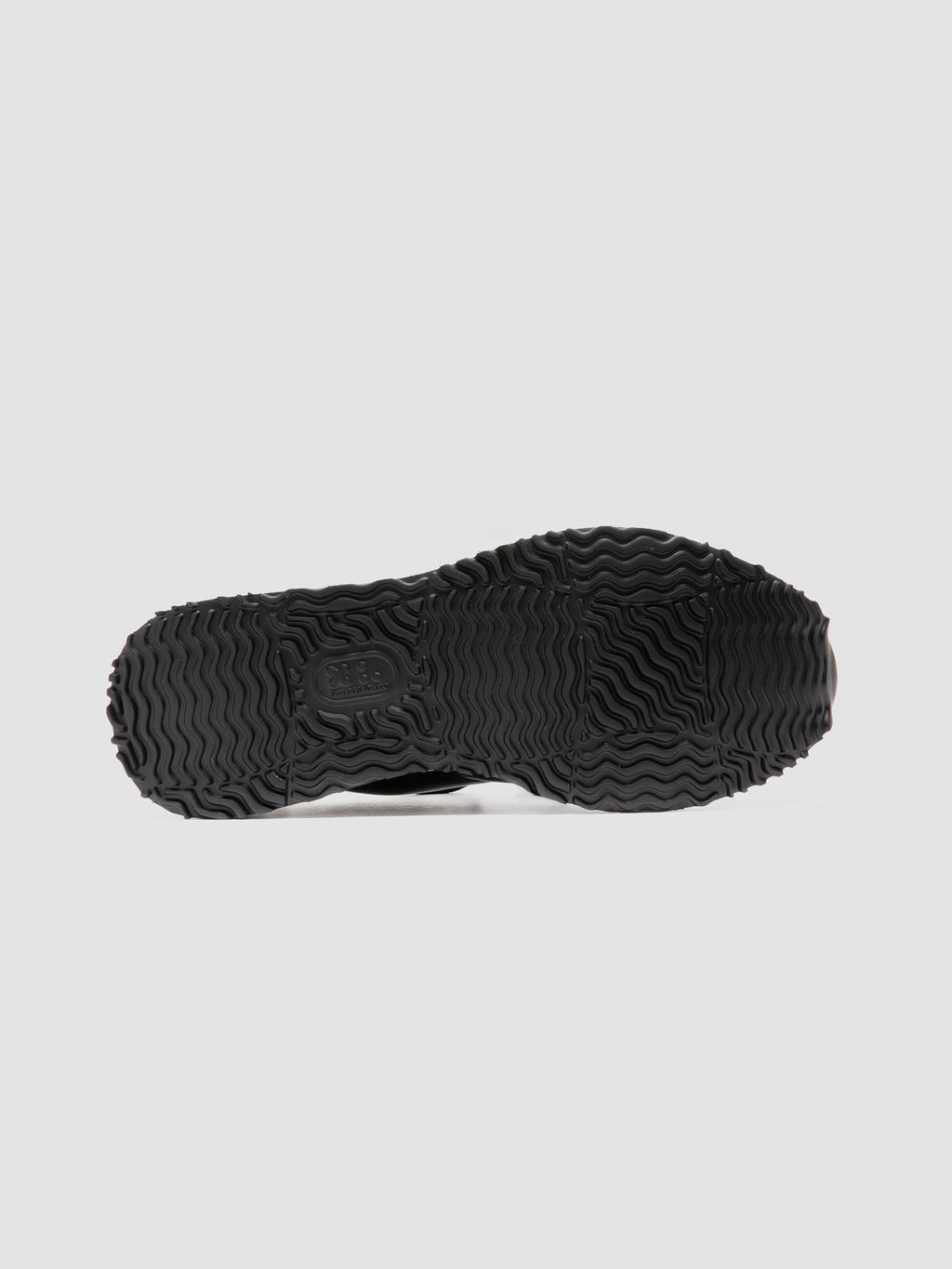 SOLSTICE 101 - Black Leather Low Top Sneakers - 4