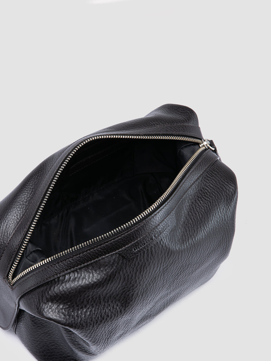 VANITY CASE 001 - Black Leather Pouch - 5