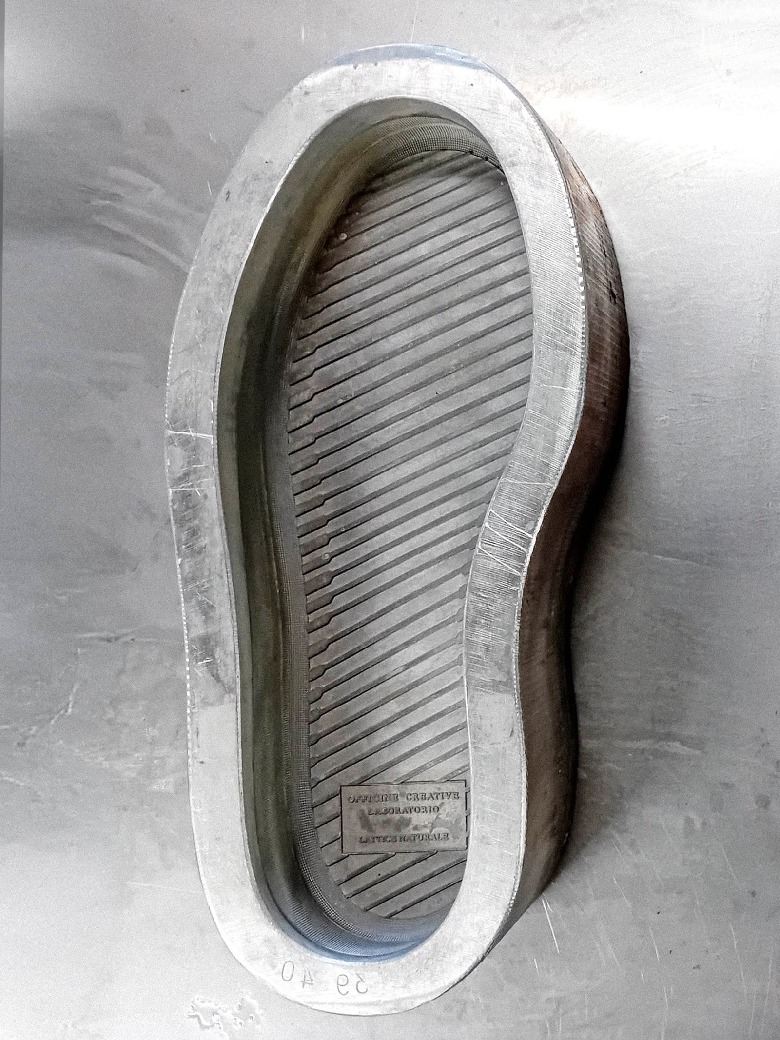 Officine Creative: Calzature e accessori artigianali
